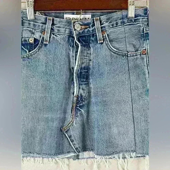 EB Denim Mini Skirt Light Wash Reclaimed Levi's Women's XS - Picture 2 of 13